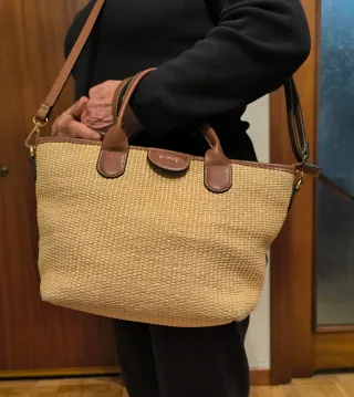 Bolso de verano tejido efecto rafia