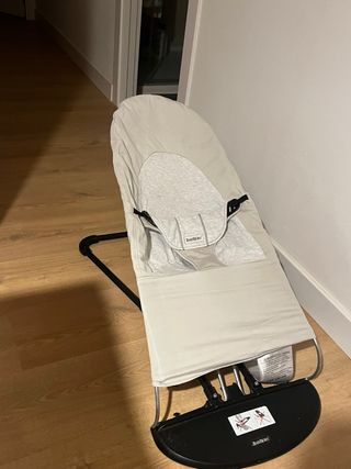 Mecedora bebé Babybjörn