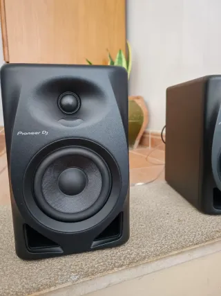 Pioneer DM-40 BT (Bluetooth) Altavoces