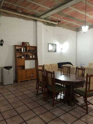 Local comercial en venta en Novelda