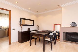 Casa adosada en venta en Santa Perpètua de Mogoda