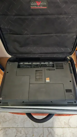 Lote 3 Portátiles HP Toshiba y Packard Bell