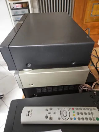 Lettore CD Pioneer PD-207 non funzionante.