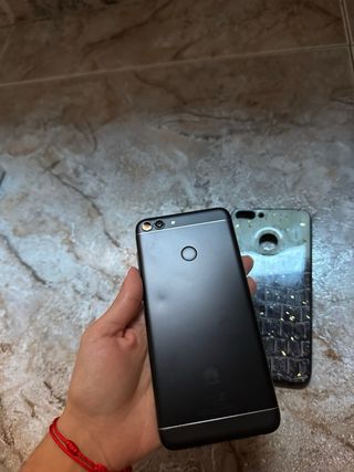 Huawei P Smart (custodia in regalo)