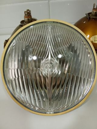 4 Ópticas Coche Clásico