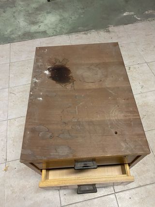 Cajonera robusta con ruedas