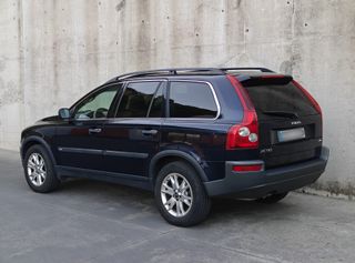 XC90 2.4 D5 163 CV 7 PLAZAS * 1 DUEÑO Y NACIONAL *