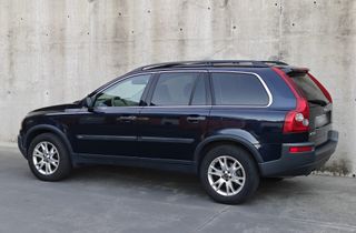 XC90 2.4 D5 163 CV 7 PLAZAS * 1 DUEÑO Y NACIONAL *