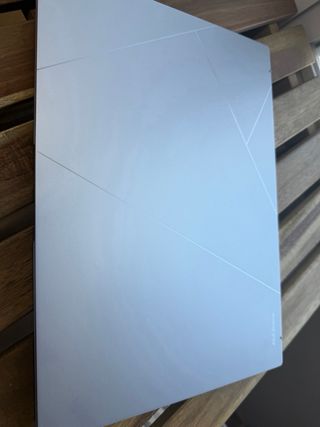 Oferta!! Portátil Asus Zenbook 14 OLED-como nuevo!