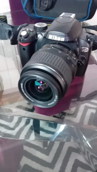 Cámara Nikon D60 Reflex Digital