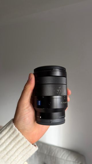 Sony Zeiss 24-70mm f4 OSS