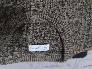 Maglioncino Beige e Nero