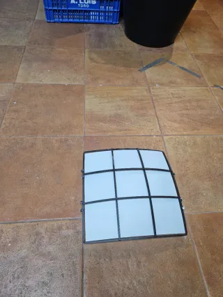 Plafón de cristal y metal