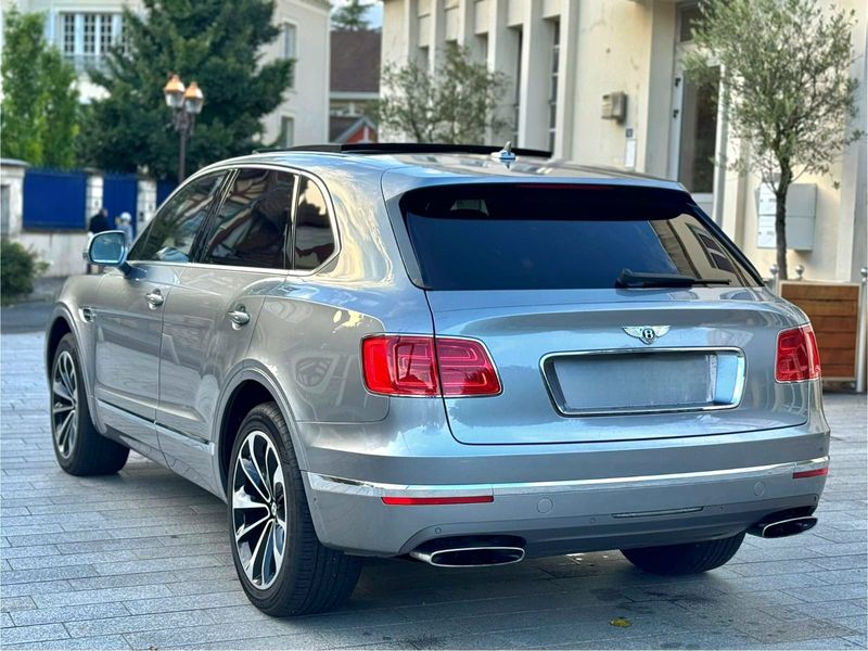 Bentley Bentayga 6.0 W12 Aut. 2017, foto 6