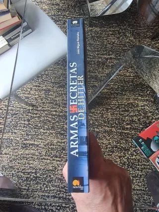 Libro Armas Secretas de Hitler