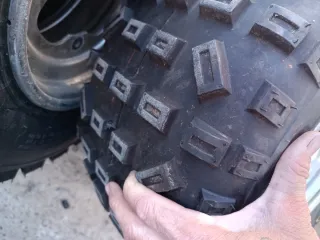 Cubierta Yamaha AT20X11-9 GPS Gravity