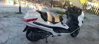 Piaggio X Evo 125 Blanca