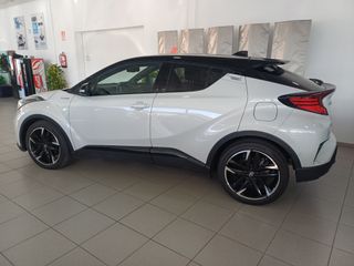 Toyota C-HR 2021