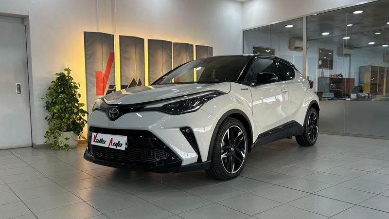 Toyota C-HR GR 2021 - foto 1
