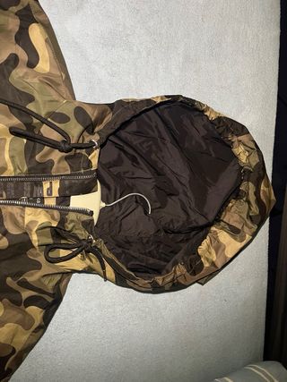 Cortavientos Camuflaje