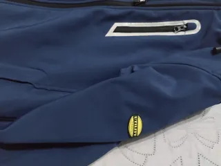 Giubbino UTILITY blu con cappuccio