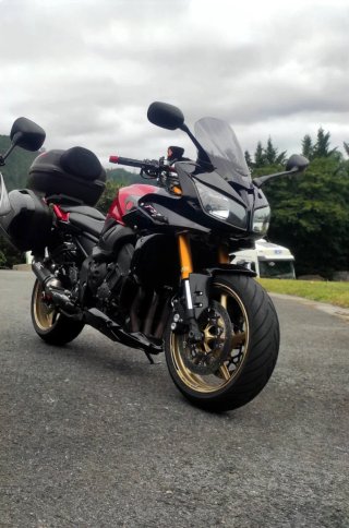 Yamaha FZ1 S se escuchan ofertas