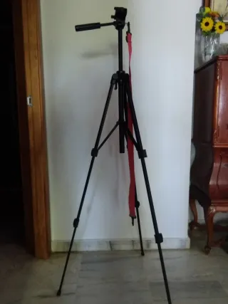 Trípode Canon