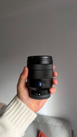Sony a7C + Lente 24-70mm f4 + Cage