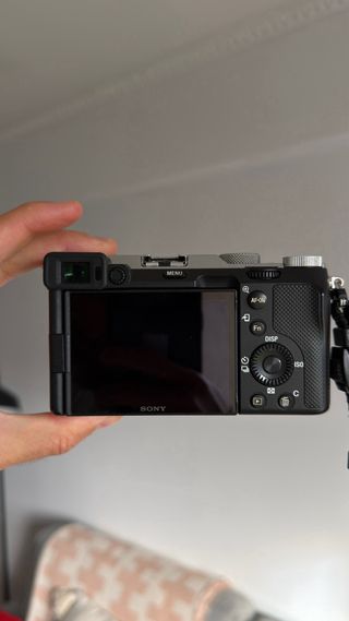 Sony a7C + Lente 24-70mm f4 + Cage