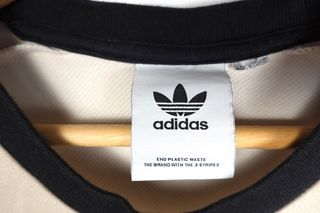 Camiseta Adidas Originals Trefoil Beige