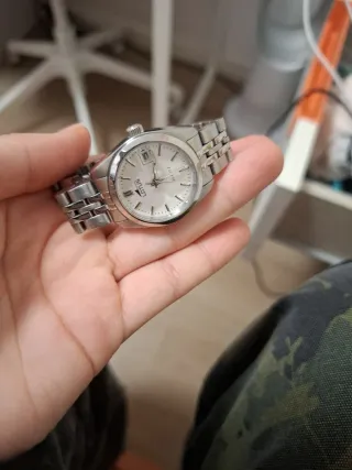 Reloj Lotus Plata y Blanco