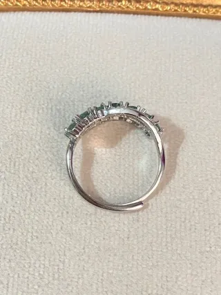 Anillo de Esmeralda natural