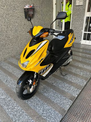 YAMAHA AEROX 49 cc 2 t Laguna Seca