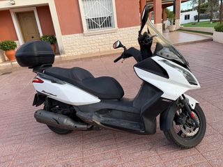Kymco Superdink 125cc Moto Scooter
