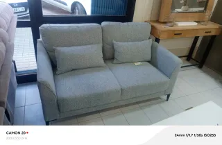 Sofá de 2 plazas gris tela