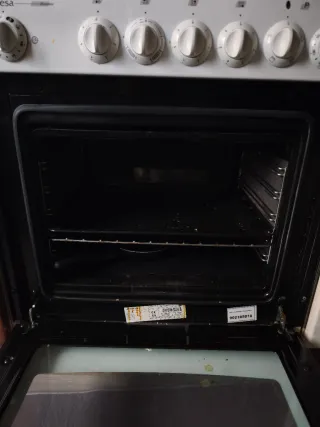 Vitrocerámica Edesa 3 fuegos y horno