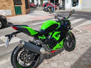 Kawasaki Ninja 125 2025