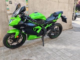 Kawasaki Ninja 125 2025