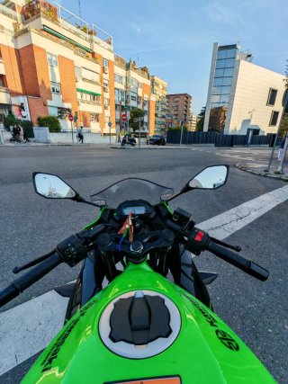 Kawasaki Ninja 125 2025