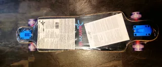 Longboard Muuwmi con luces LED ABEC 7