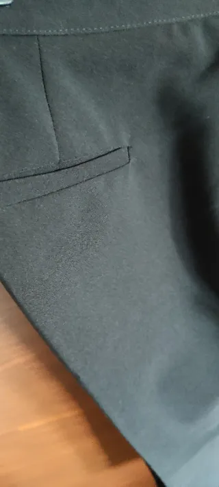 Pantaloni neri eleganti Nuna Lie