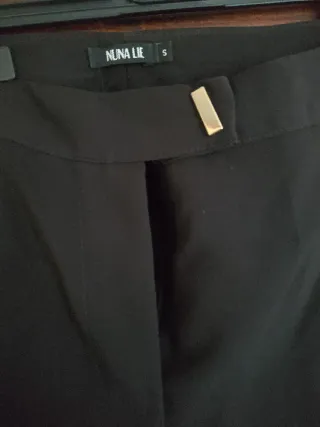Pantaloni neri eleganti Nuna Lie