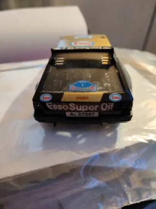 Modellino Lancia Delta S4 Rally Esso