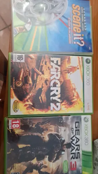 Xbox 360 + Juegos + Scene It + Mandos