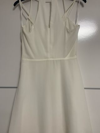 Vestido Bershka blanco tirantes