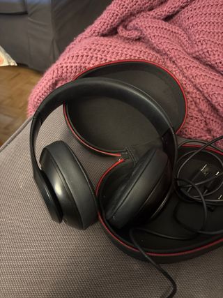 Auriculares Beats Dr Dre Negros y Rojos Studio 3 W