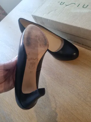 Zapatos Unisa Negros Talla 39 Tacón