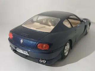 Ferrari 456 GT Modello Diecast Blu Scuro
