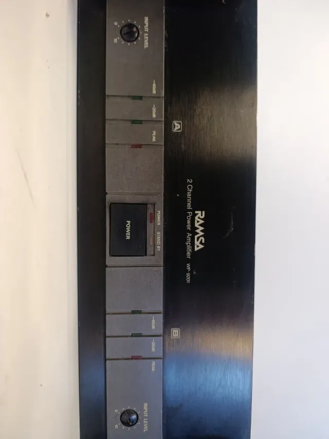 Amplificador Panasonic Ramsa WP-9201