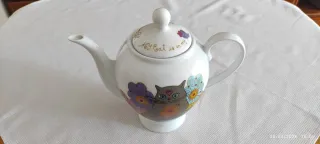 Tetera y lechera Loja do gato preto